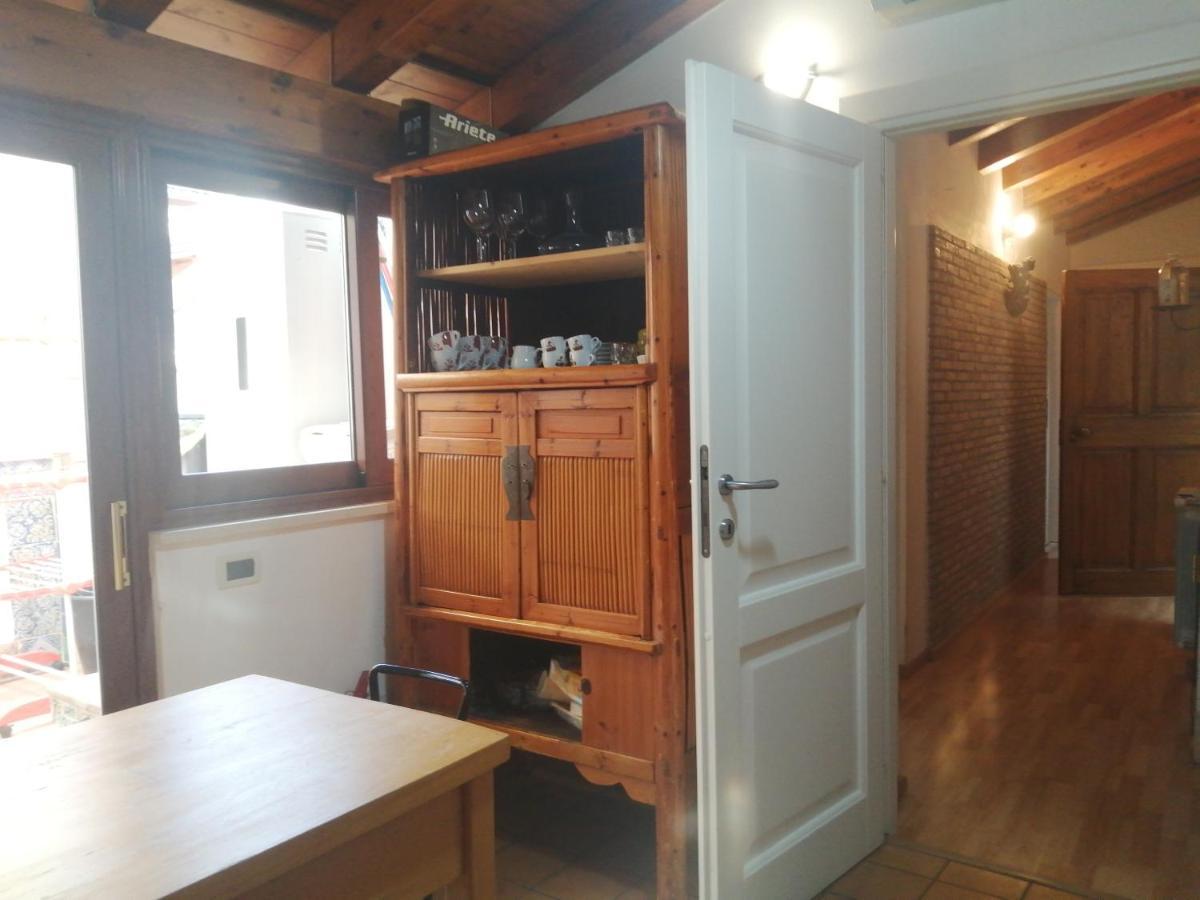 Aly Art Apartment Taormina Duomo, Gulf & Etna View ภายนอก รูปภาพ